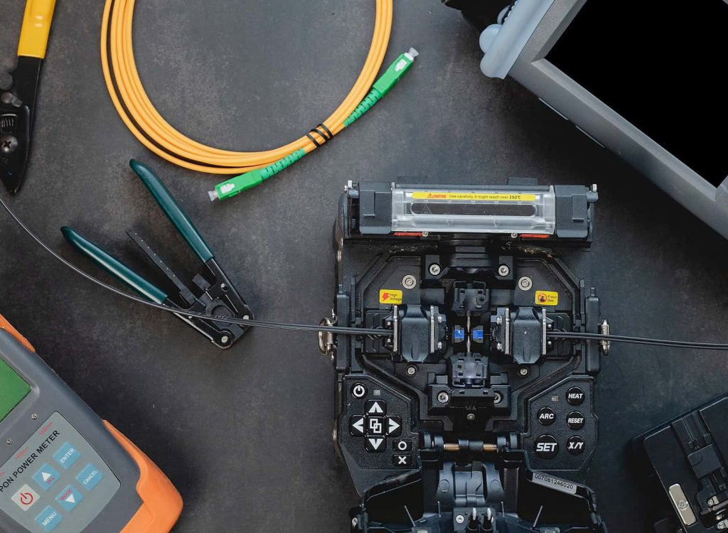 Fusion,Splicing,Tool,,A,Set,Of,Fiber-optic,Or,Fiber-optic,Splicers